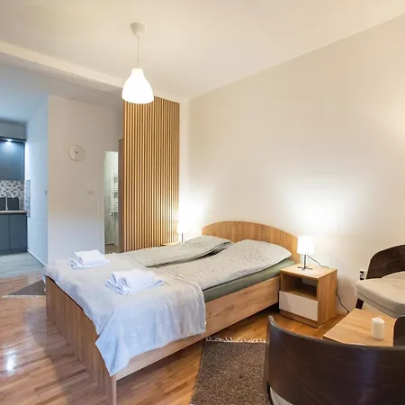 V & V 2 Apartment Nis