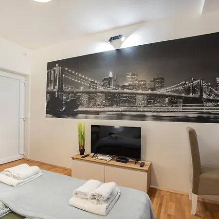 Apartment V & V 2 *